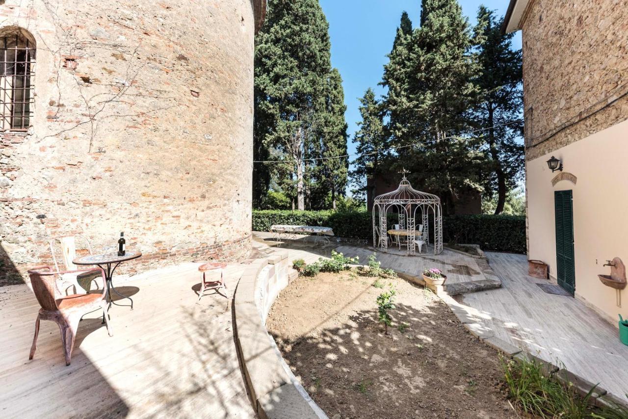 Casa Del Priore Usigliano Exterior photo