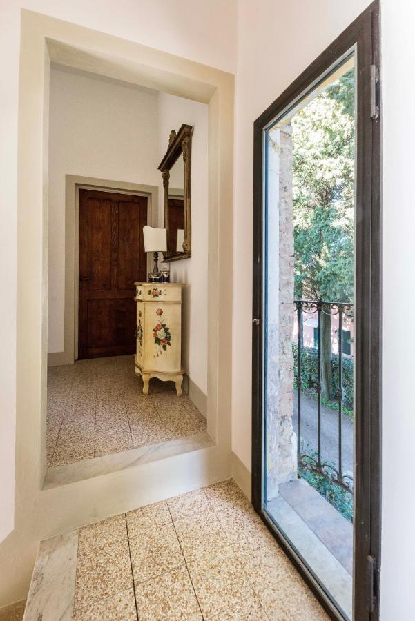 Casa Del Priore Usigliano Exterior photo