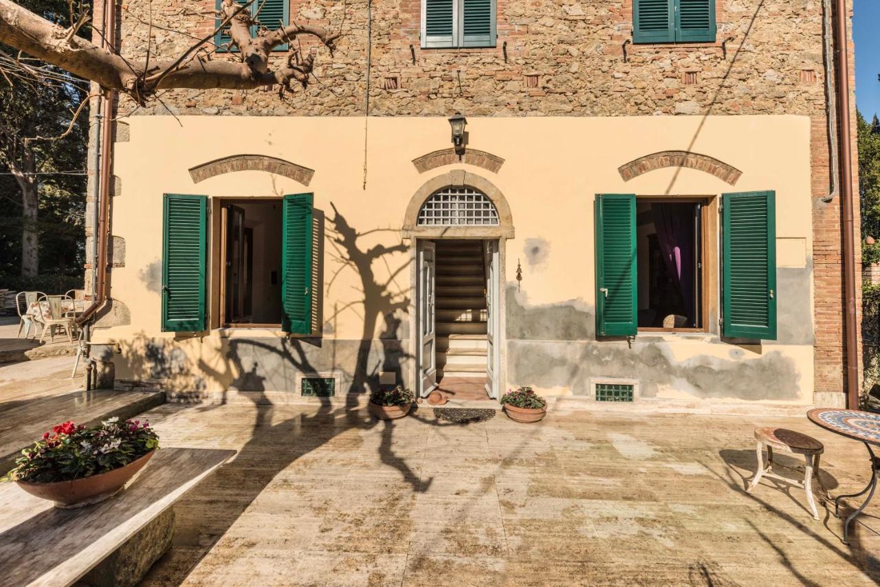 Casa Del Priore Usigliano Exterior photo